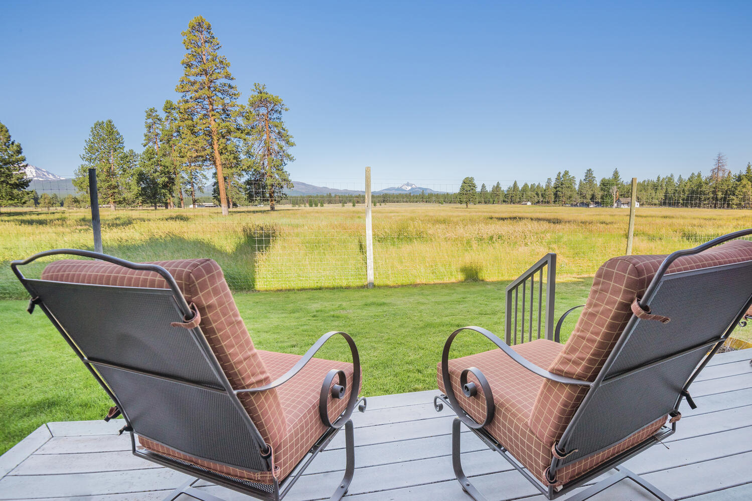 Pine Meadow Vill - Residential