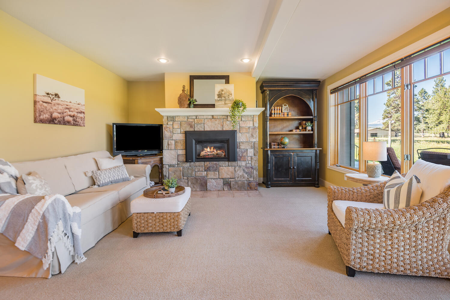 Pine Meadow Vill - Residential