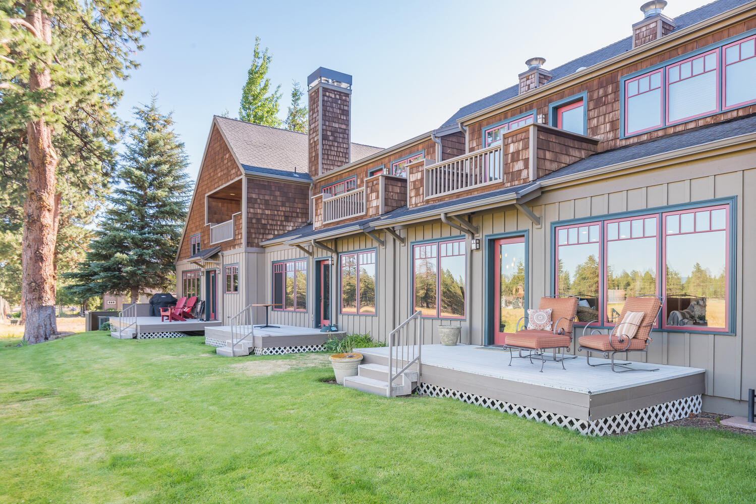 Pine Meadow Vill - Residential