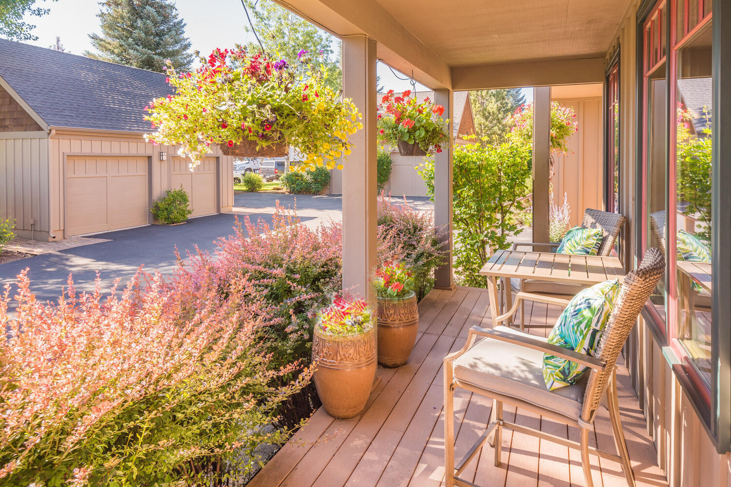 Pine Meadow Vill - Residential