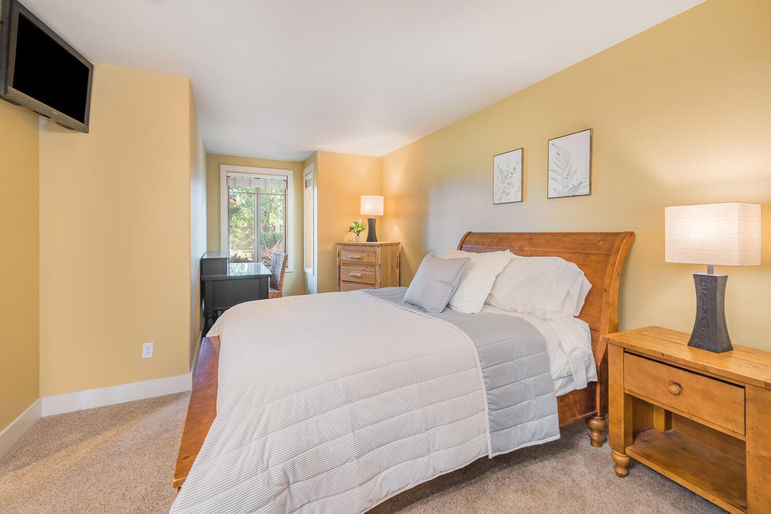 Pine Meadow Vill - Residential