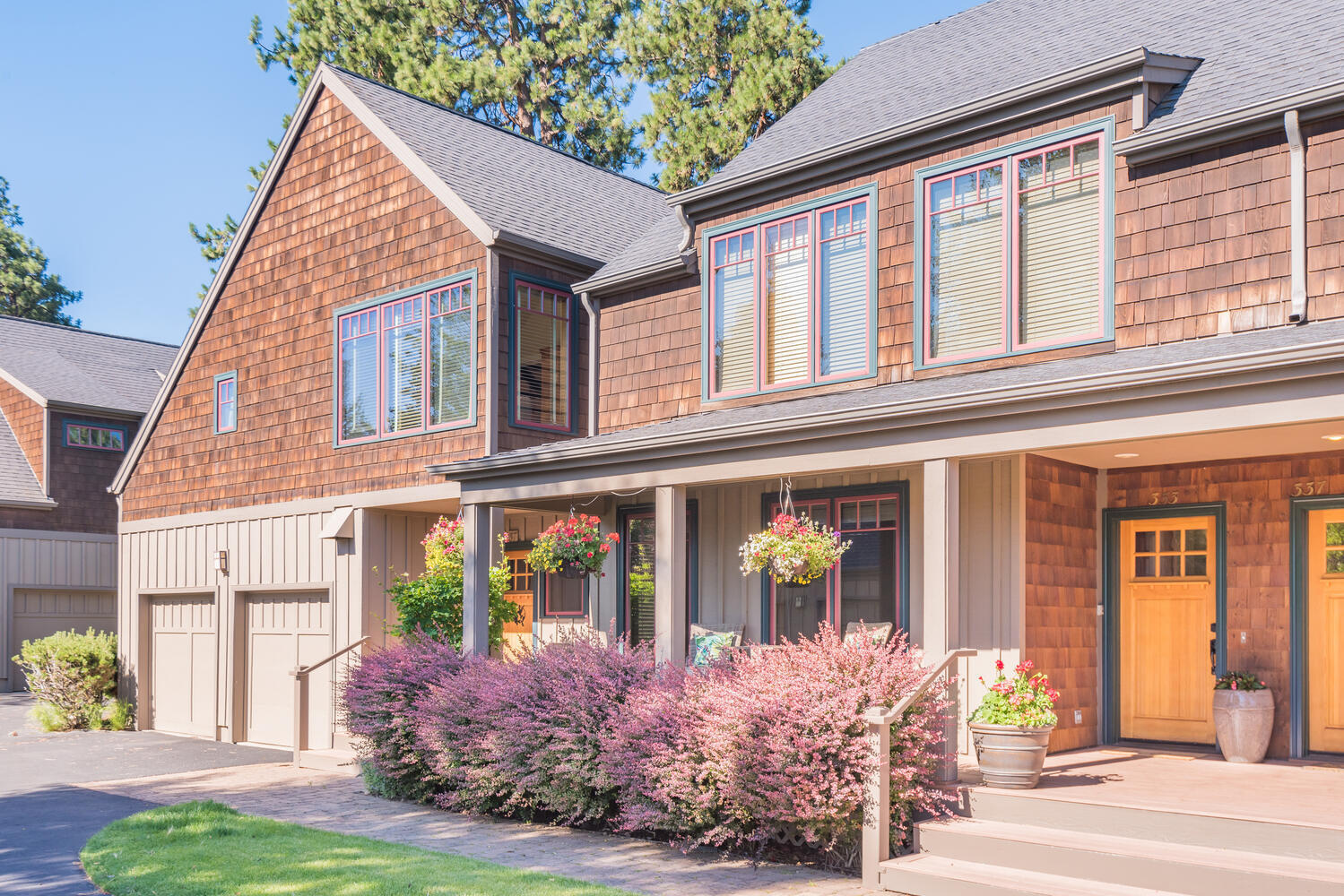 Pine Meadow Vill - Residential