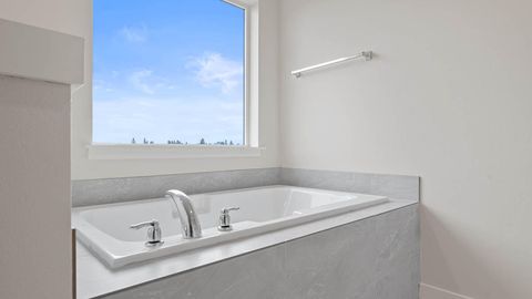 Tiny photo for 21708 SE Stromboli Lane, Bend, OR 97702 (MLS # 220212006)