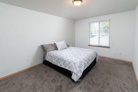 Tiny photo for 15711 Park Drive, La Pine, OR 97739 (MLS # 220217939)