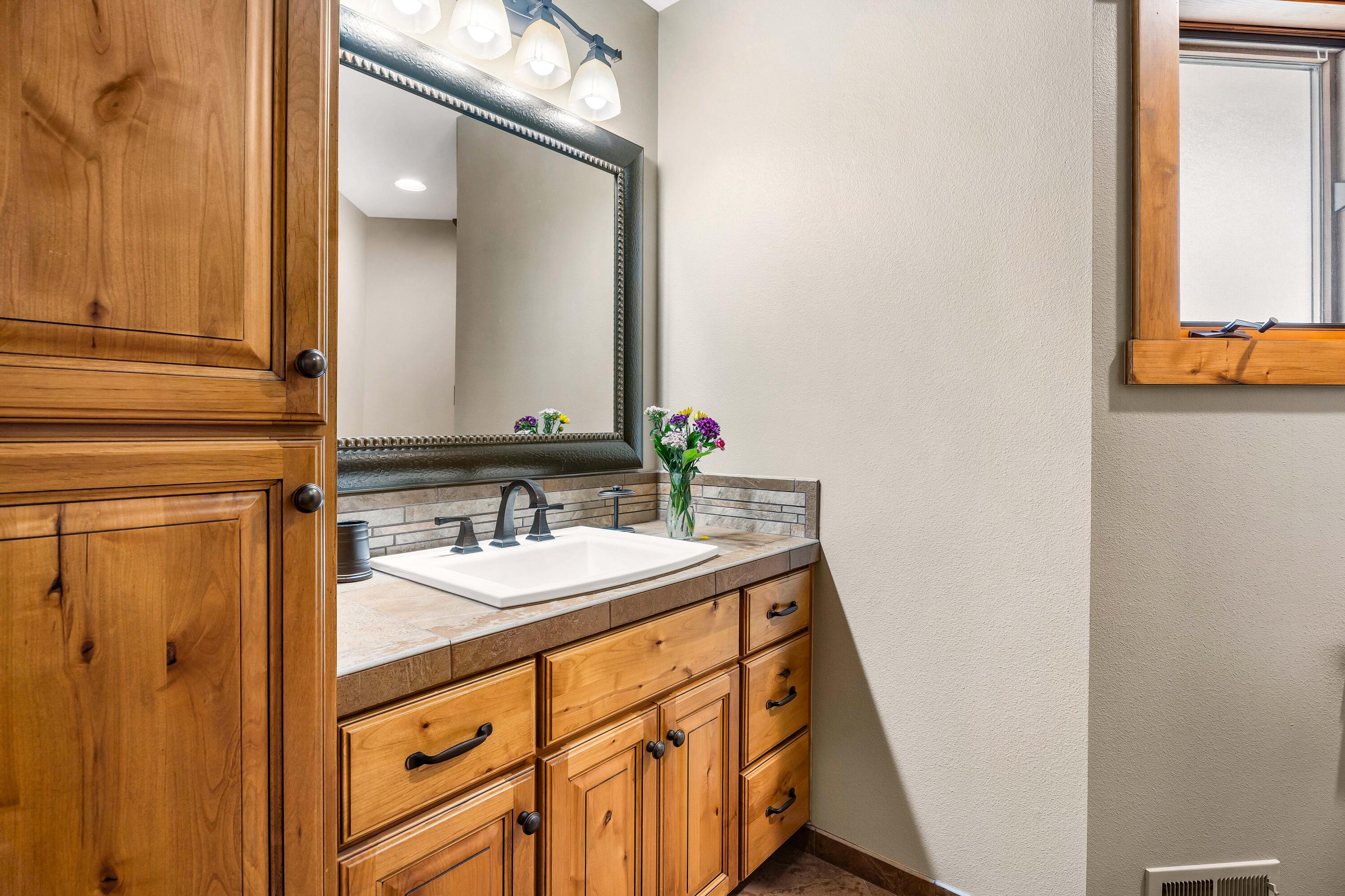 Fairway Point Villag - Residential