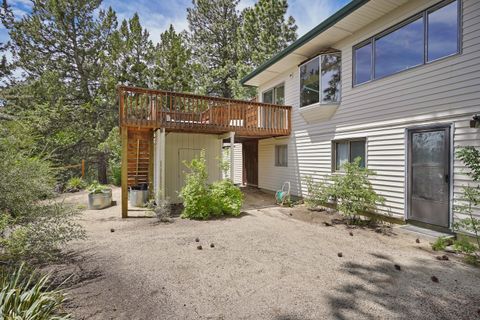 Tiny photo for 1535 NW Quincy Avenue, Bend, OR 97703 (MLS # 220217748)