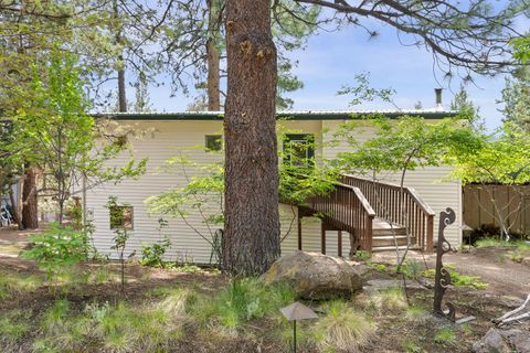 Tiny photo for 1535 NW Quincy Avenue, Bend, OR 97703 (MLS # 220217748)