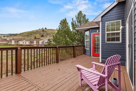 Tiny photo for 1713 Harmony Lane, Klamath Falls, OR 97601 (MLS # 220219260)