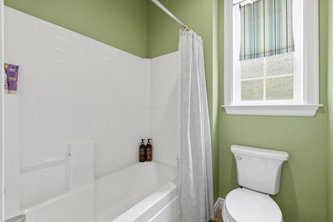 Tiny photo for 1713 Harmony Lane, Klamath Falls, OR 97601 (MLS # 220219260)