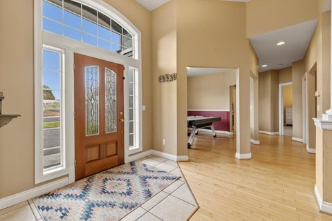 Tiny photo for 1713 Harmony Lane, Klamath Falls, OR 97601 (MLS # 220219260)