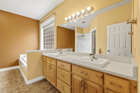 Tiny photo for 1713 Harmony Lane, Klamath Falls, OR 97601 (MLS # 220219260)