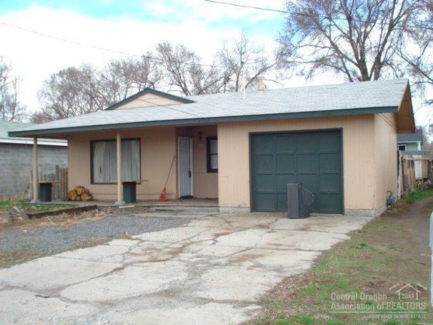 Great Investment Property, needs some TLC. 3 Bedrooms, 1.5 Baths, single car garage.