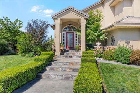 Tiny photo for 3270 Larue Drive, Medford, OR 97504 (MLS # 220226121)