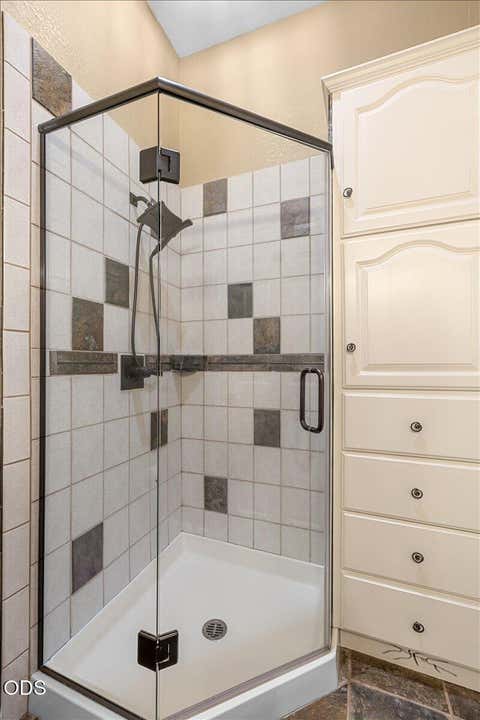 Tiny photo for 3270 Larue Drive, Medford, OR 97504 (MLS # 220226121)