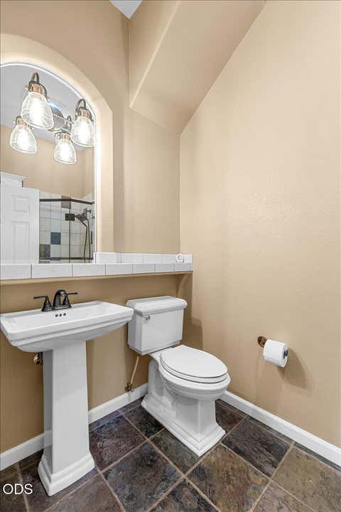 Tiny photo for 3270 Larue Drive, Medford, OR 97504 (MLS # 220226121)