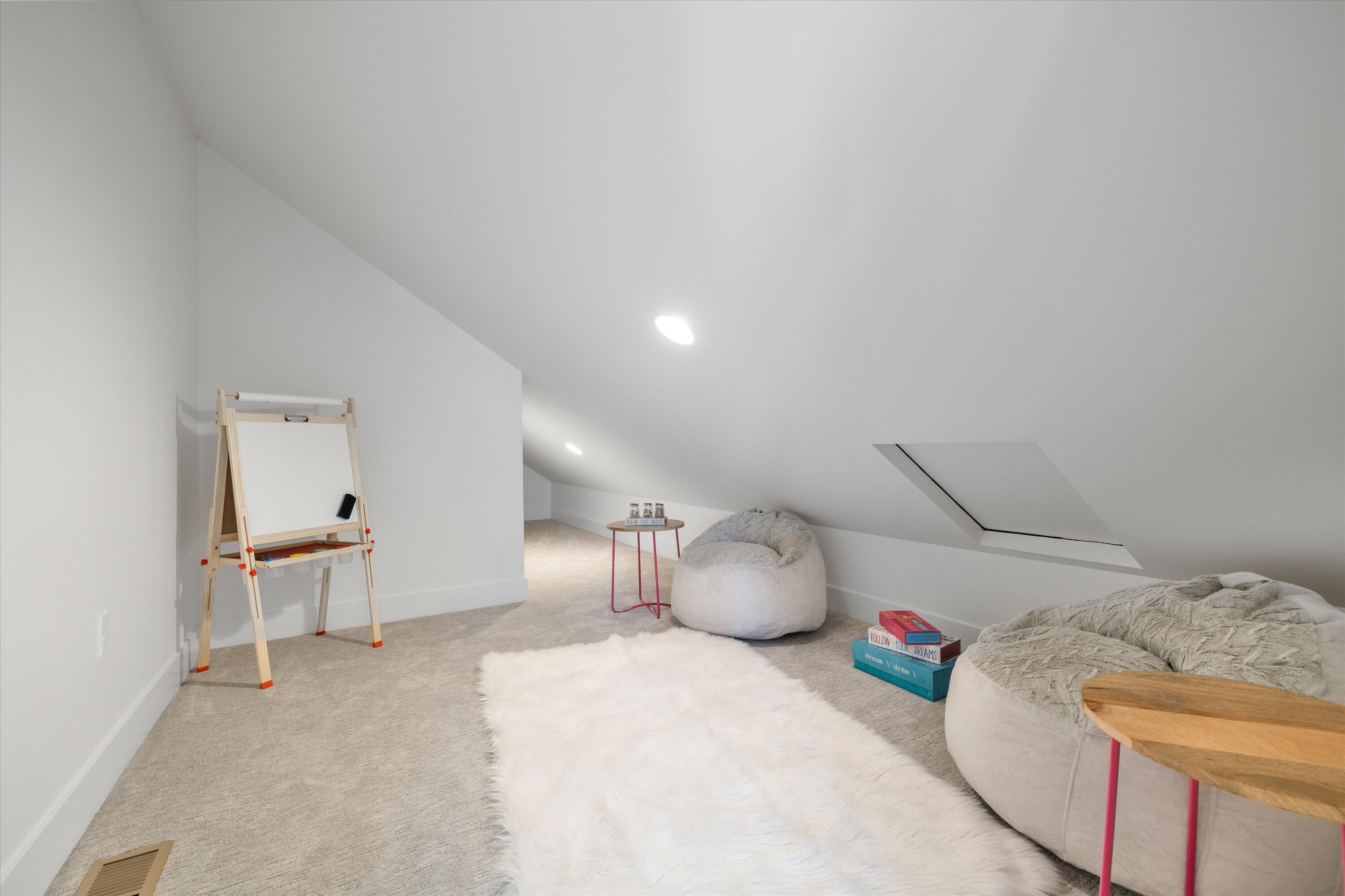 Discovery West Phase 2 - Residential