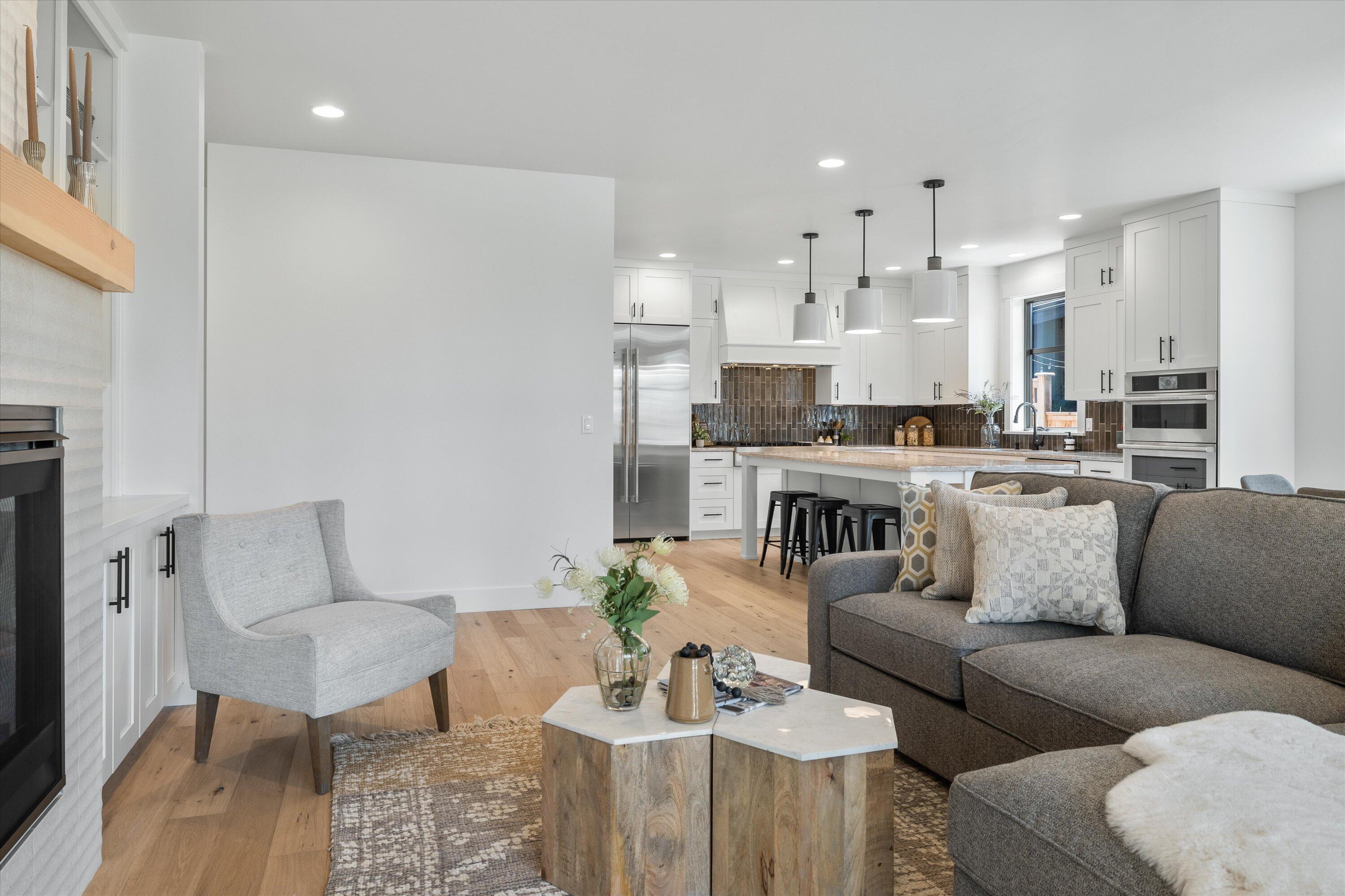 Discovery West Phase 2 - Residential