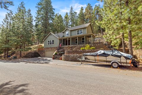 Tiny photo for 840 Ponderosa Drive, Klamath Falls, OR 97601 (MLS # 220217283)