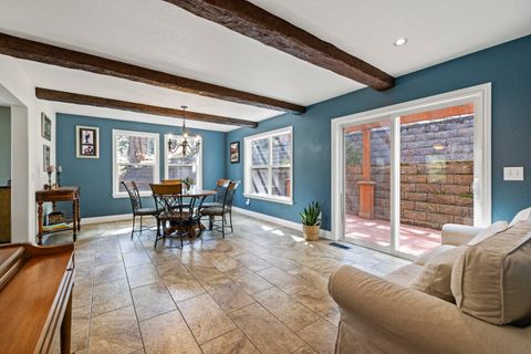 Tiny photo for 840 Ponderosa Drive, Klamath Falls, OR 97601 (MLS # 220217283)