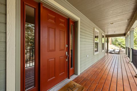 Tiny photo for 840 Ponderosa Drive, Klamath Falls, OR 97601 (MLS # 220217283)