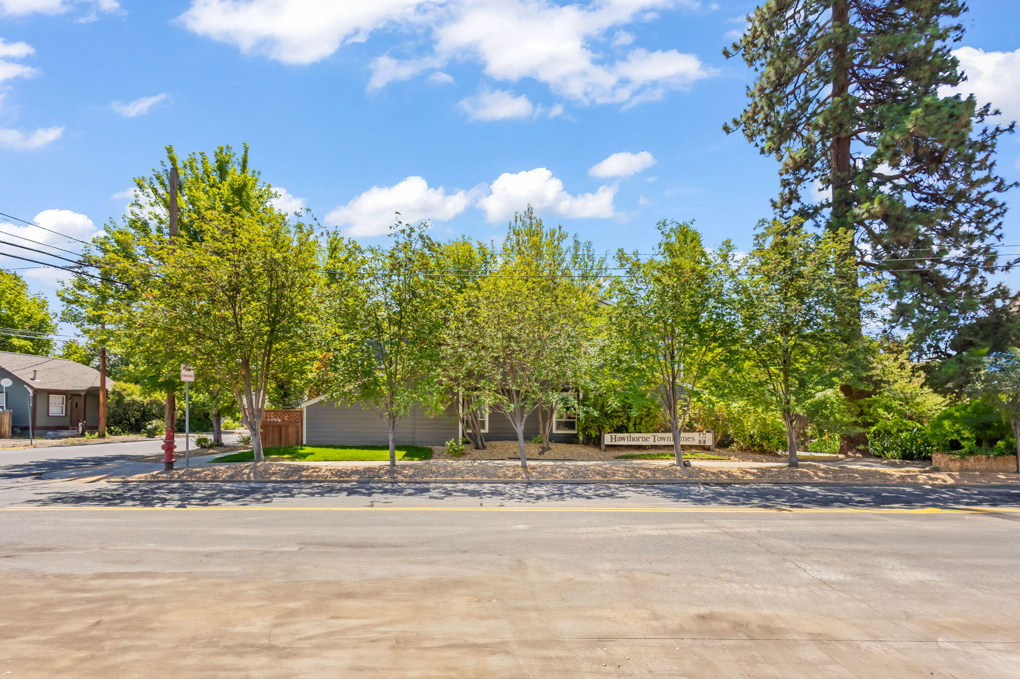 Hawthorne Townhouses - Residential