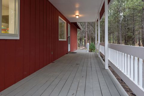 Tiny photo for 14731 Longleaf Pine Pne, La Pine, OR 97739 (MLS # 220215756)
