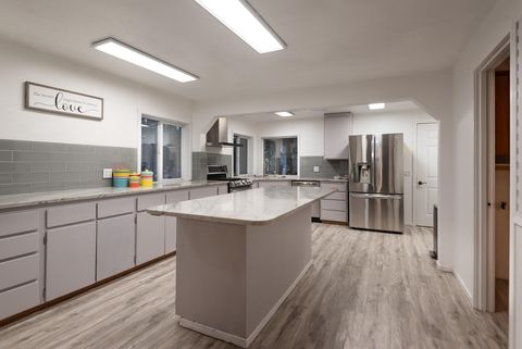 Tiny photo for 14731 Longleaf Pine Pne, La Pine, OR 97739 (MLS # 220215756)