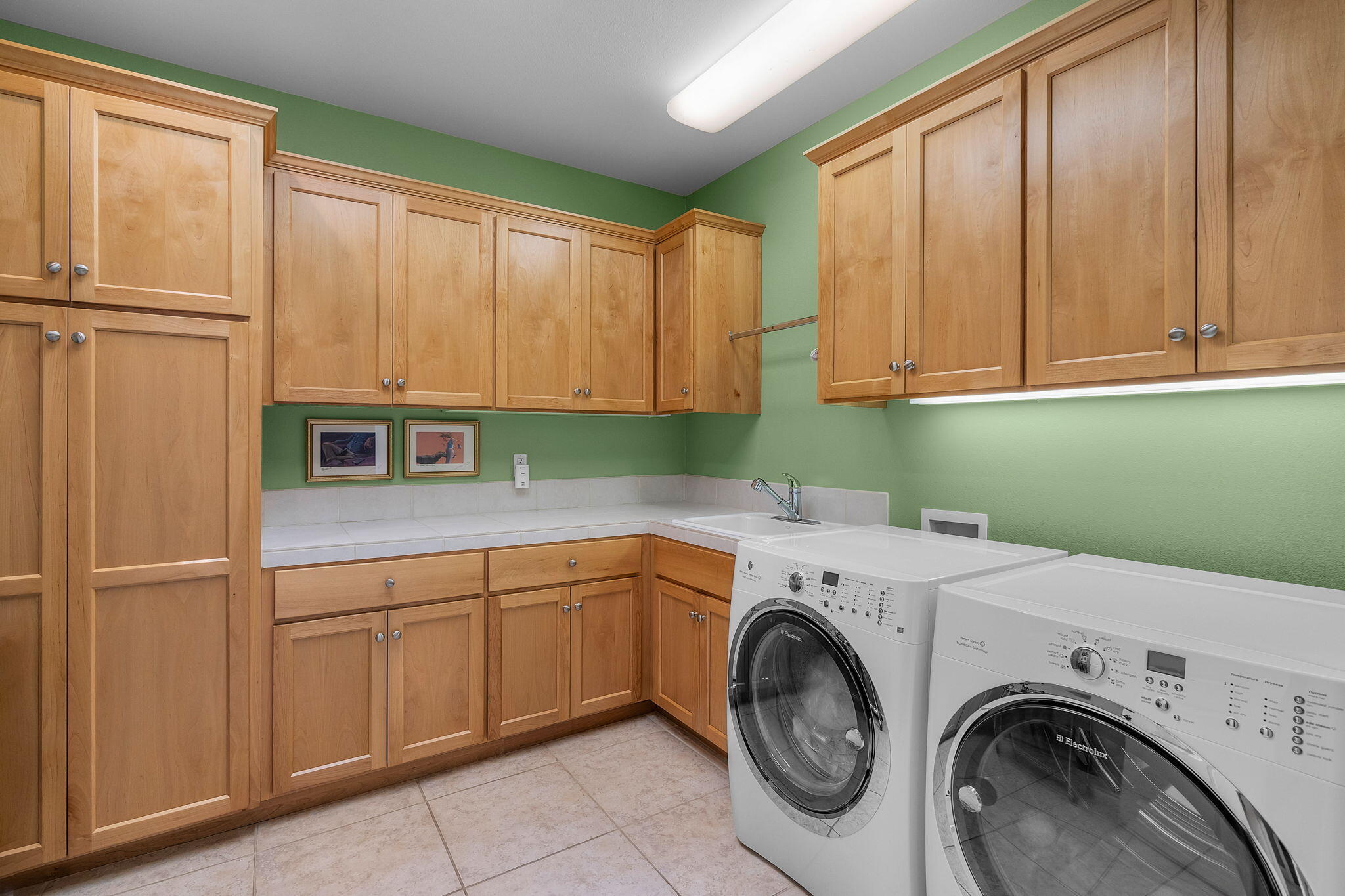 7th Mtn Golf Village - Residential