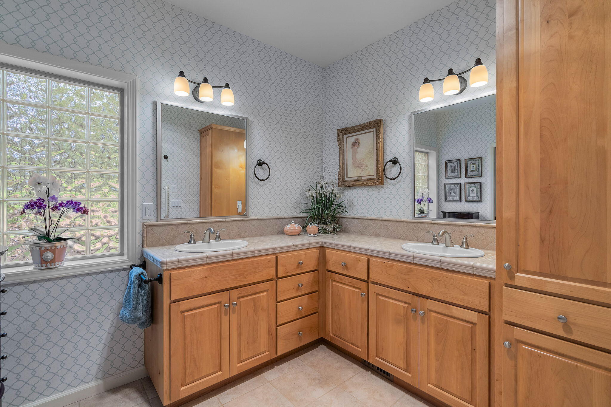 7th Mtn Golf Village - Residential