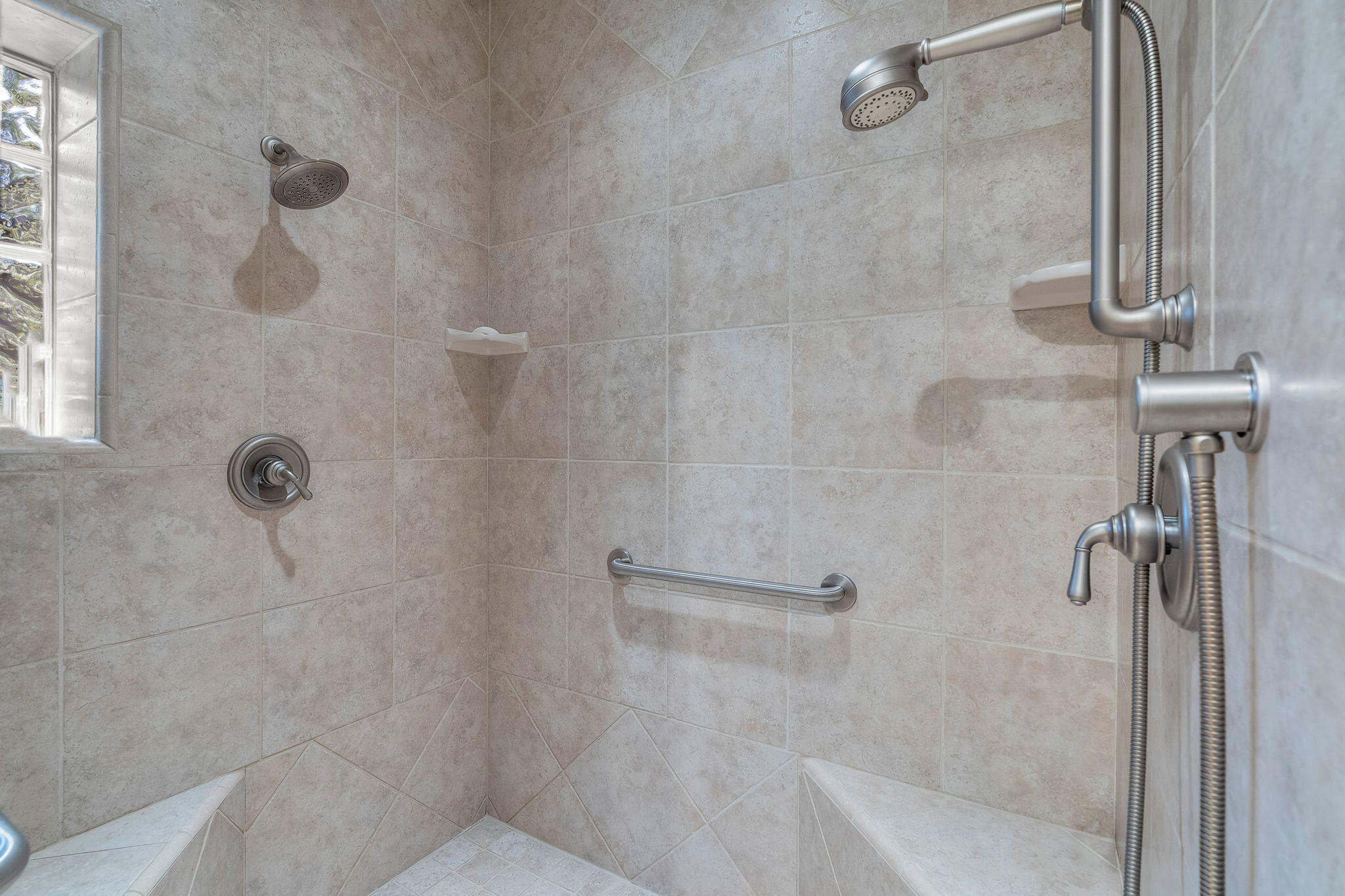 7th Mtn Golf Village - Residential