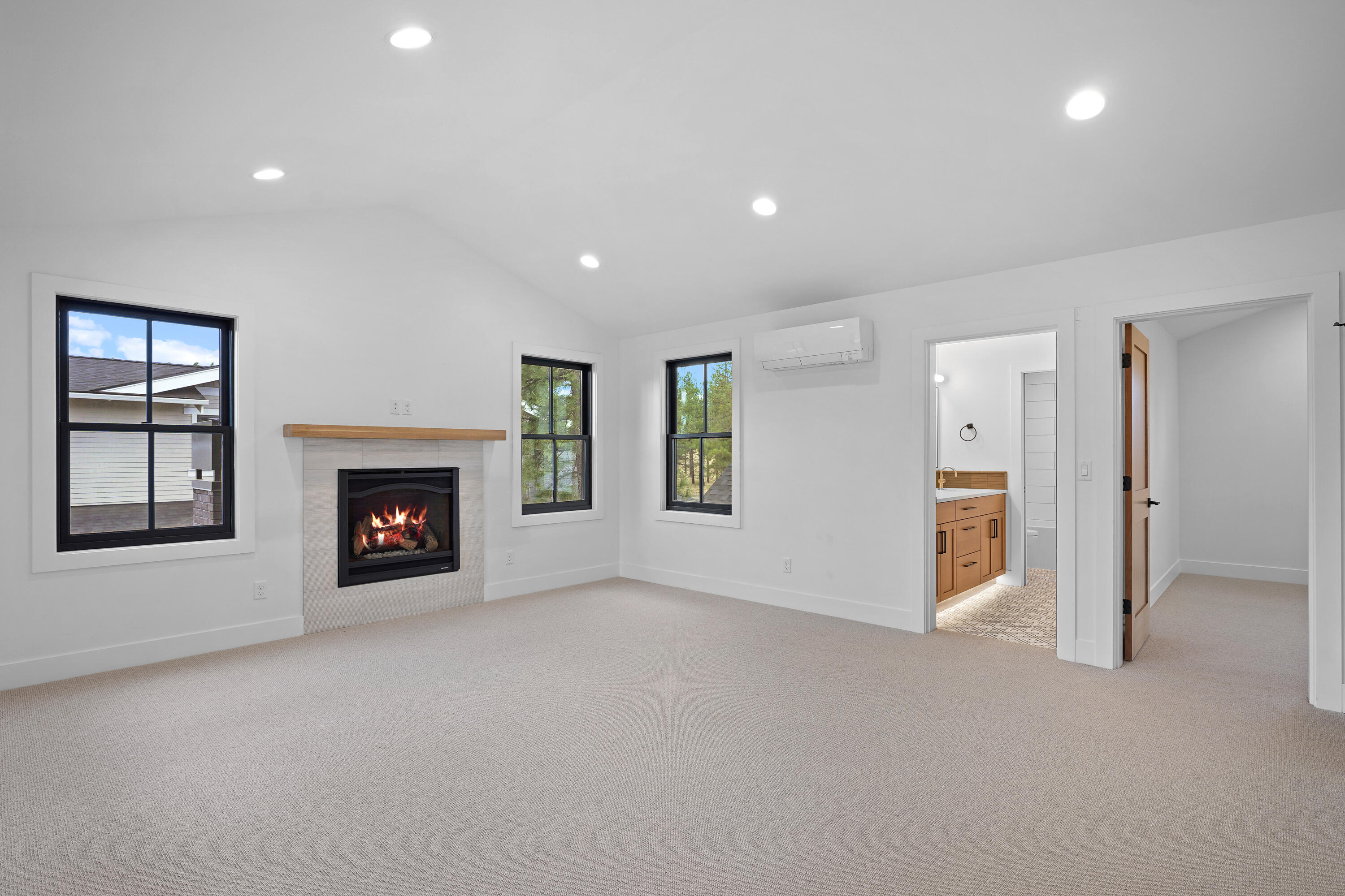 Discovery West Phase 3 - Residential