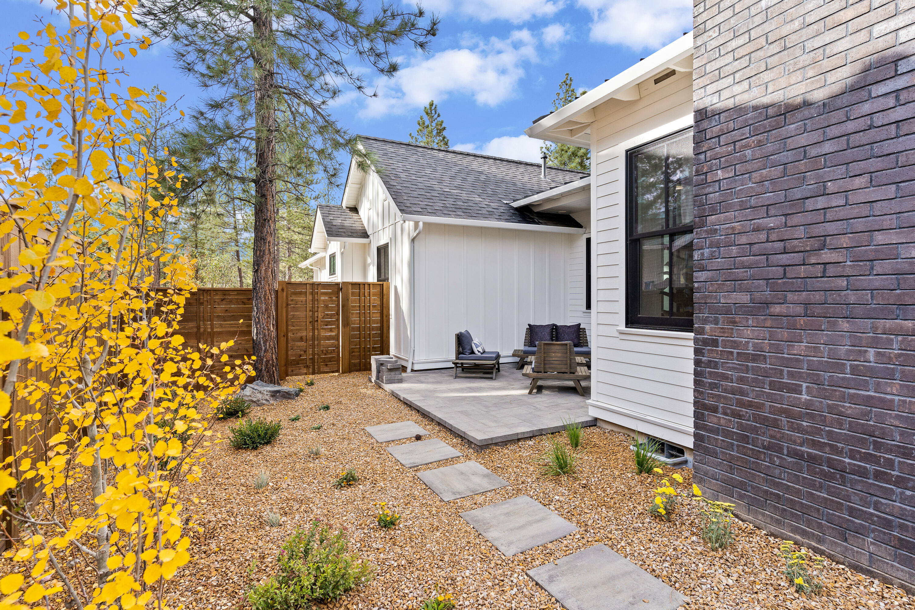 Discovery West Phase 3 - Residential