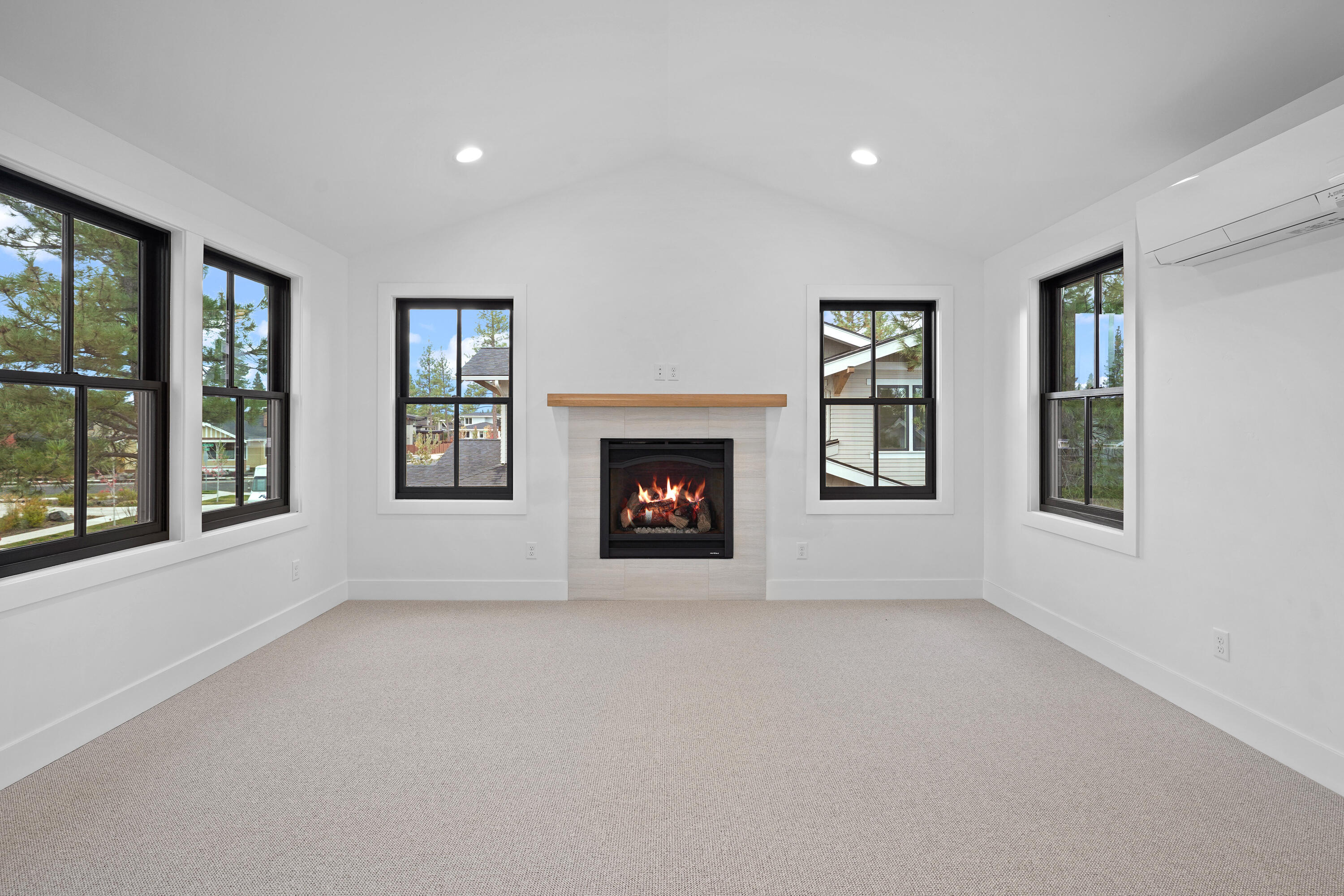 Discovery West Phase 3 - Residential