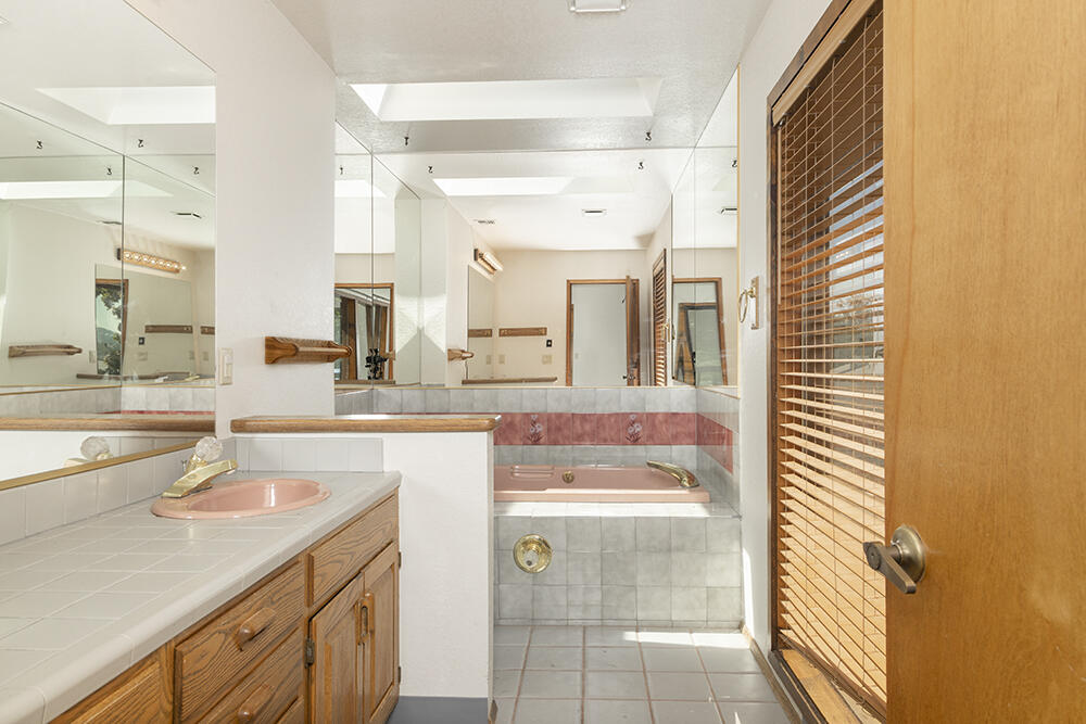 N/A - Commercial Sale