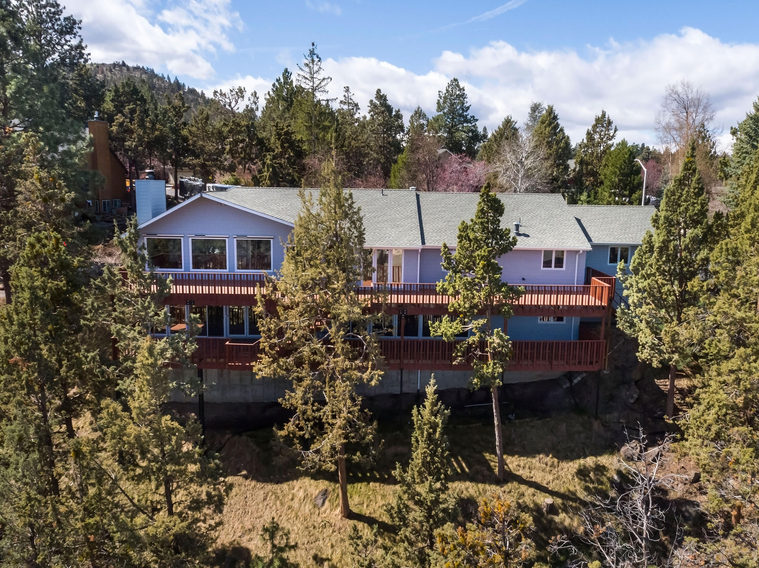 Edgecliff - Residential