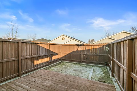 Tiny photo for 2324 Maple Park Drive, Medford, OR 97501 (MLS # 220213568)