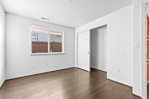 Tiny photo for 2324 Maple Park Drive, Medford, OR 97501 (MLS # 220213568)