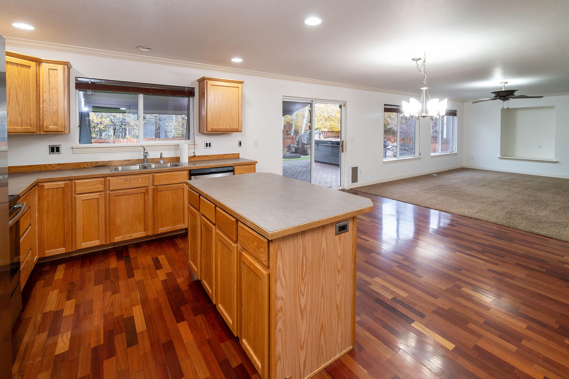 Canyon Point - Residential