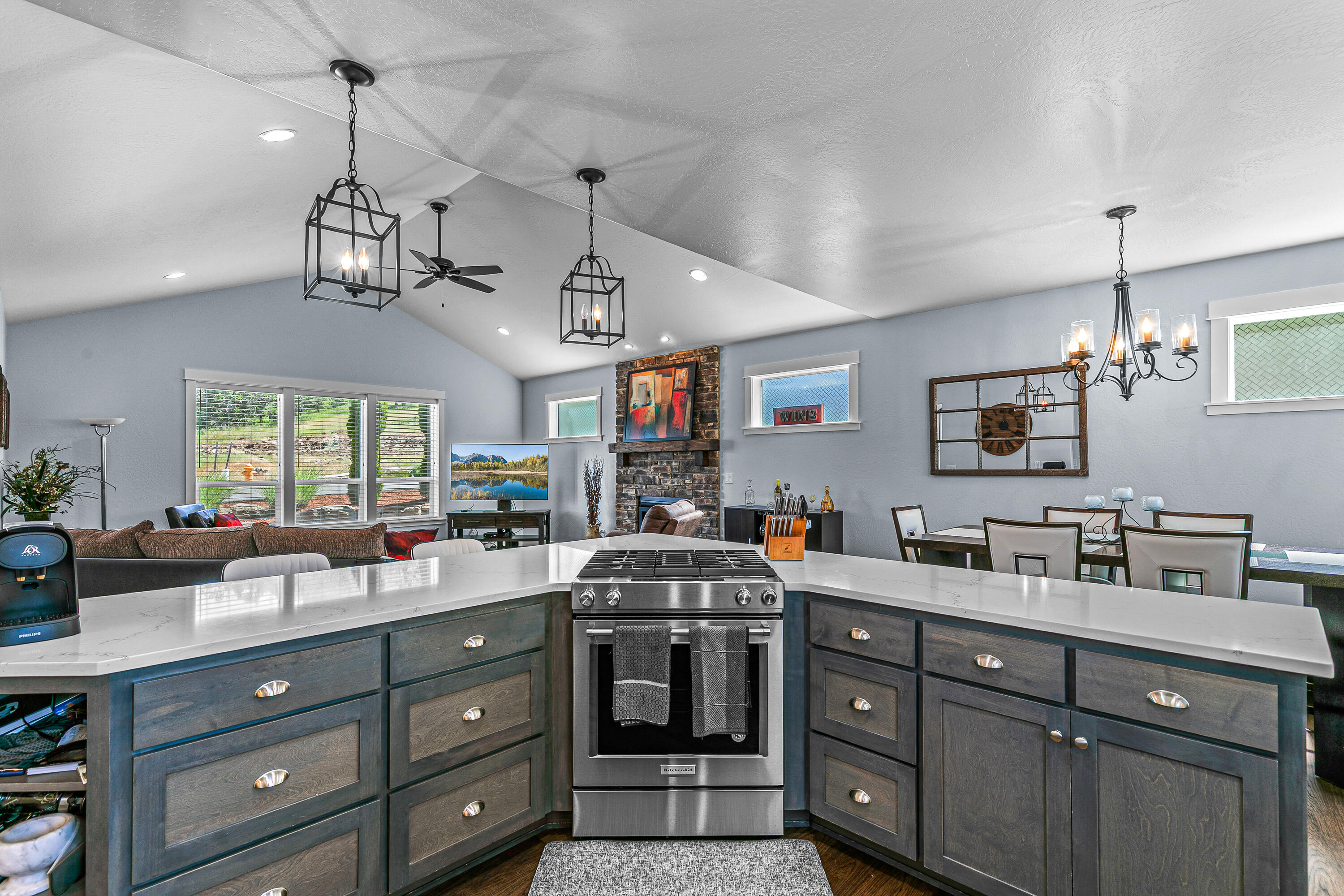 Bella Vista Heights Phases 1 & 2 - Residential