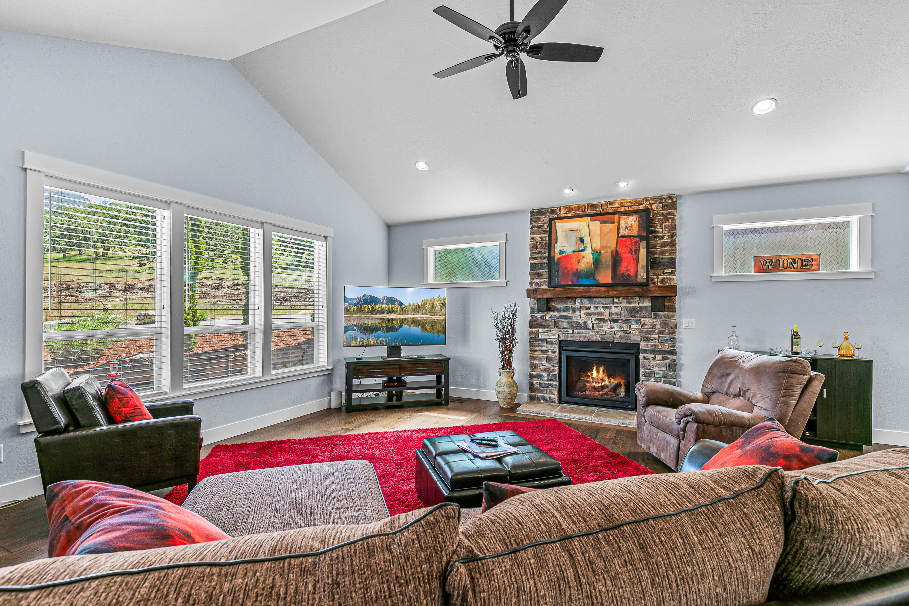 Bella Vista Heights Phases 1 & 2 - Residential