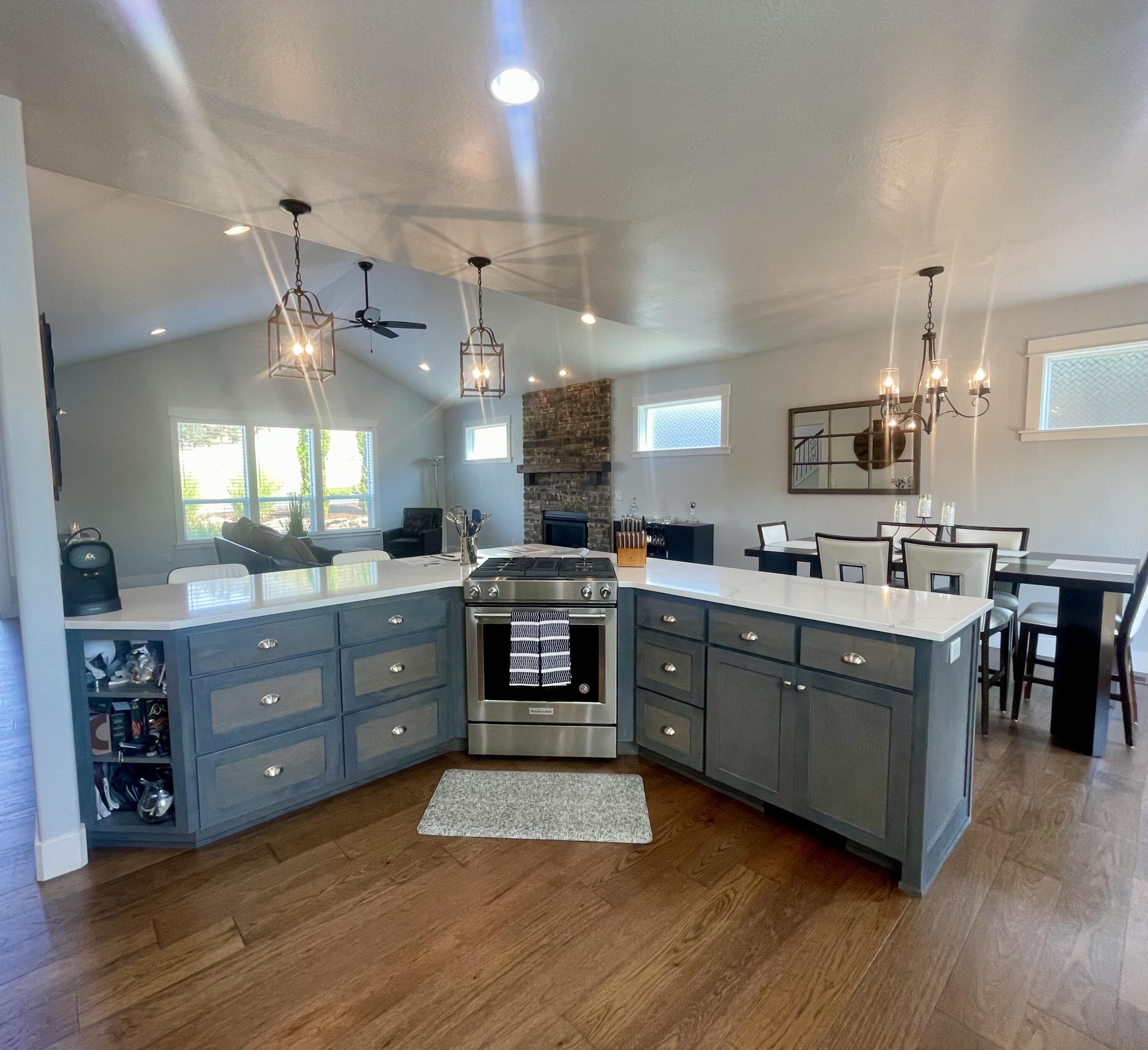 Bella Vista Heights Phases 1 & 2 - Residential