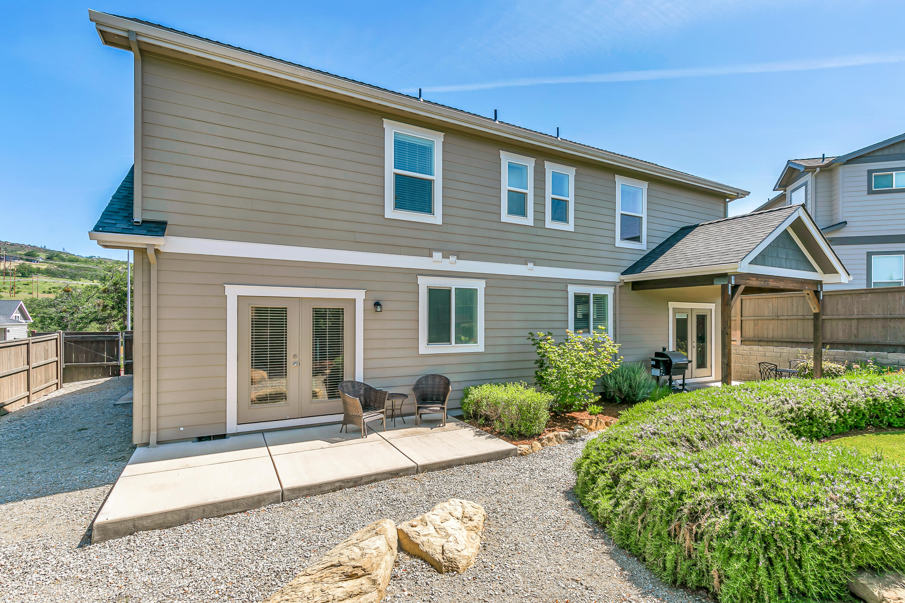 Bella Vista Heights Phases 1 & 2 - Residential