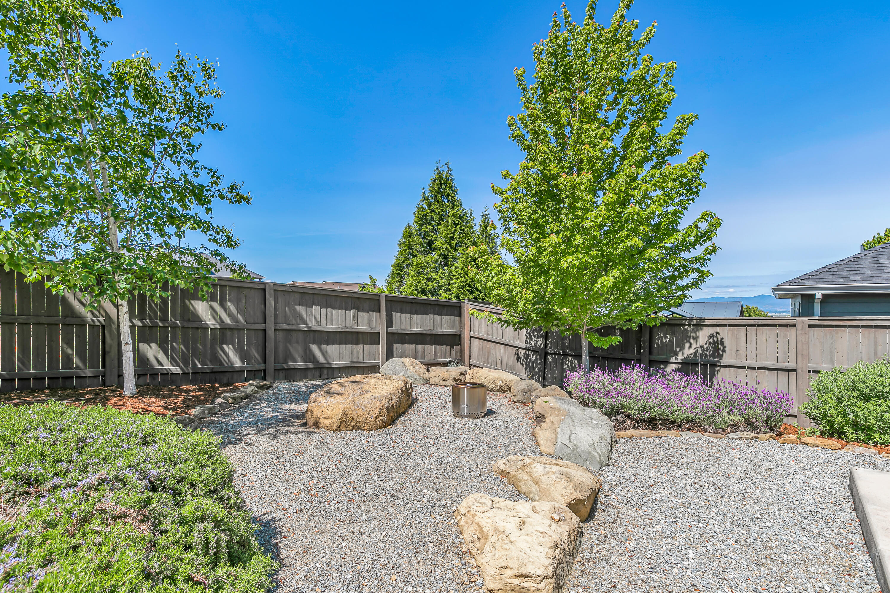 Bella Vista Heights Phases 1 & 2 - Residential