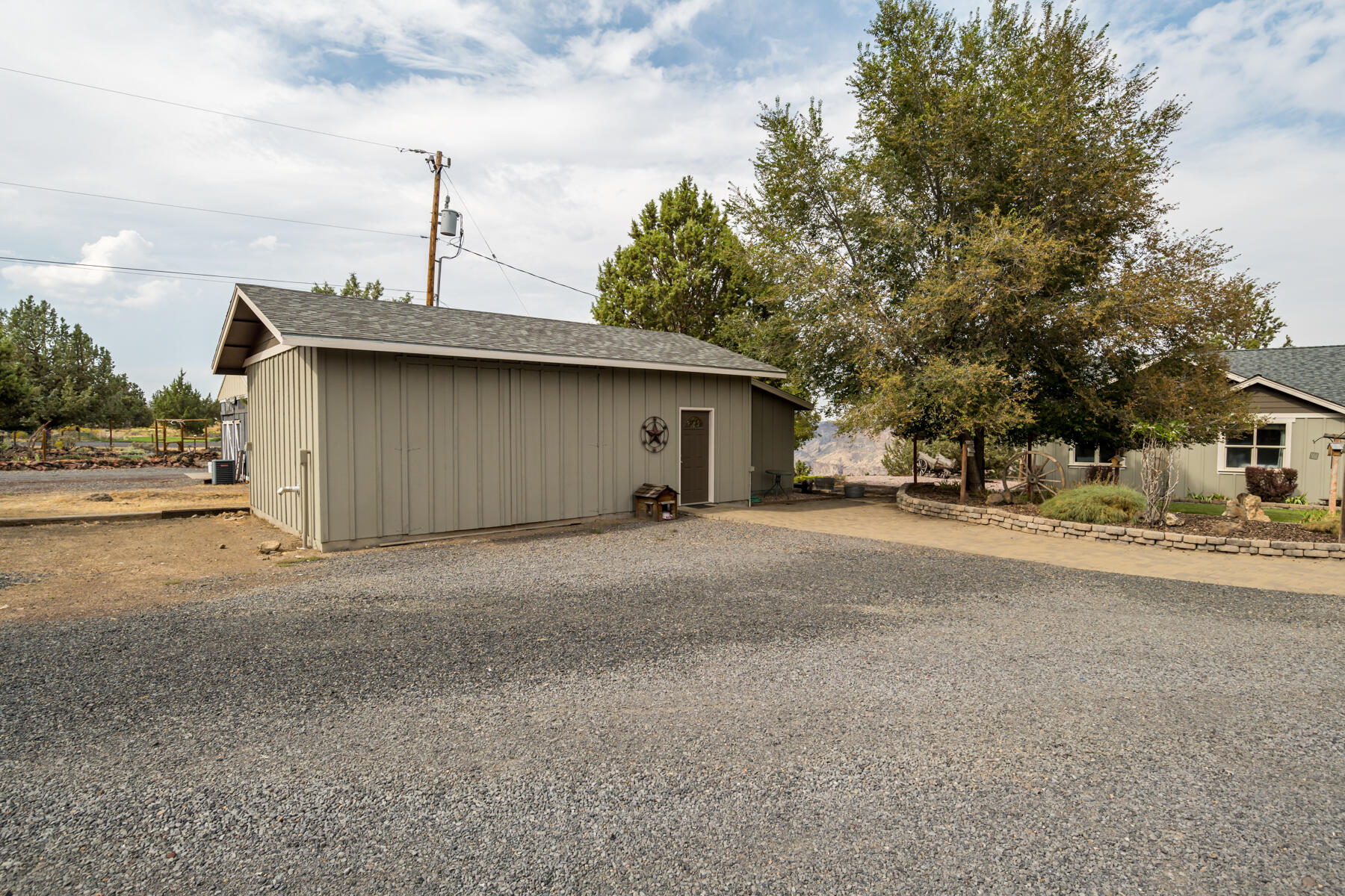 14759 SW Peninsula Drive