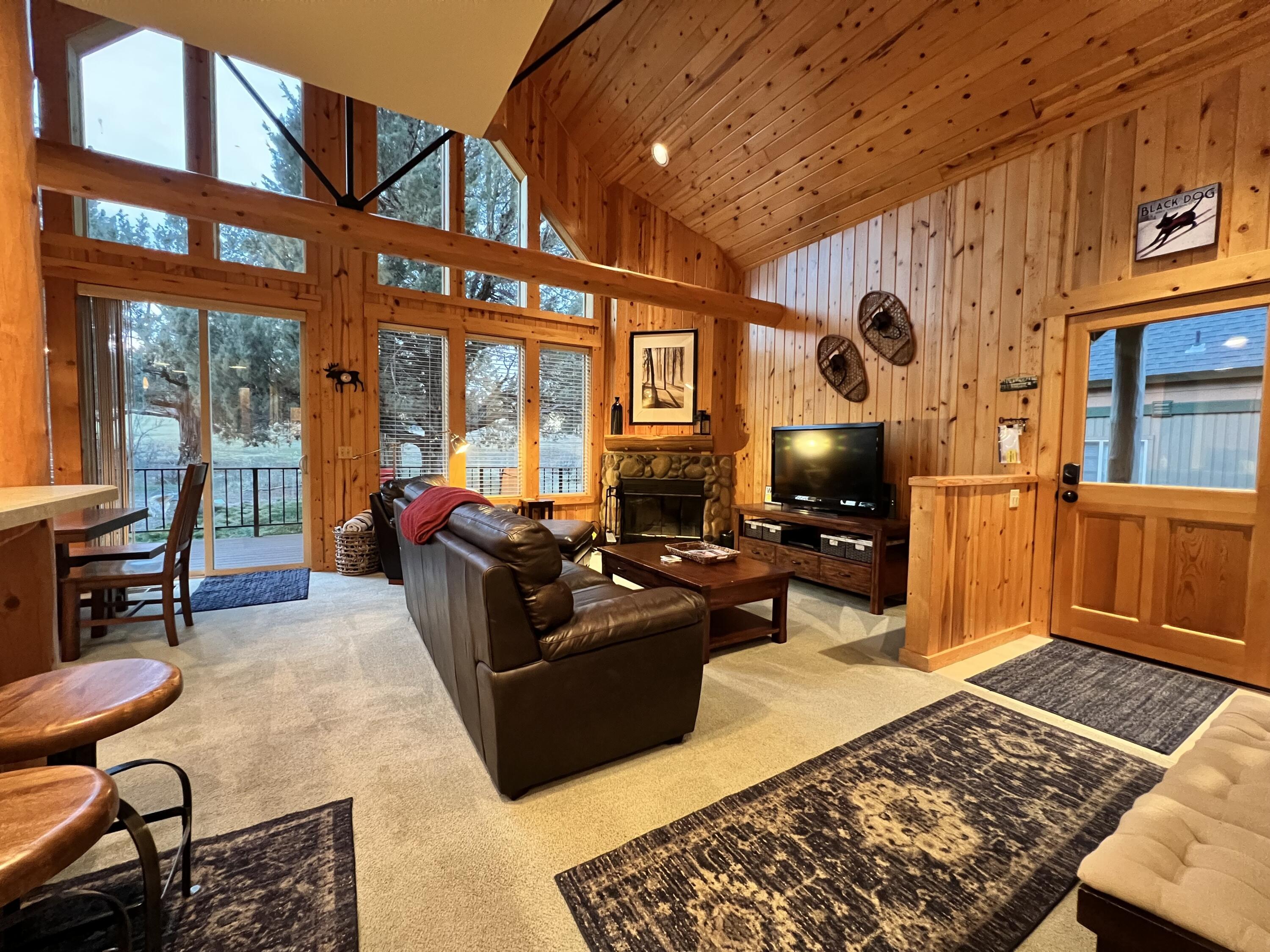 Eagle Crest - Residential