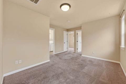 Tiny photo for 20252 Badger Road, Bend, OR 97702 (MLS # 220219239)