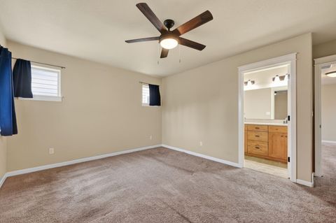 Tiny photo for 20252 Badger Road, Bend, OR 97702 (MLS # 220219239)