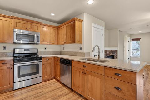 Tiny photo for 20252 Badger Road, Bend, OR 97702 (MLS # 220219239)