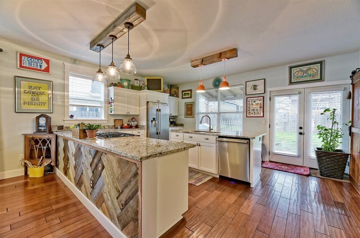 Lithia View Subdivision Phase 2 - Residential