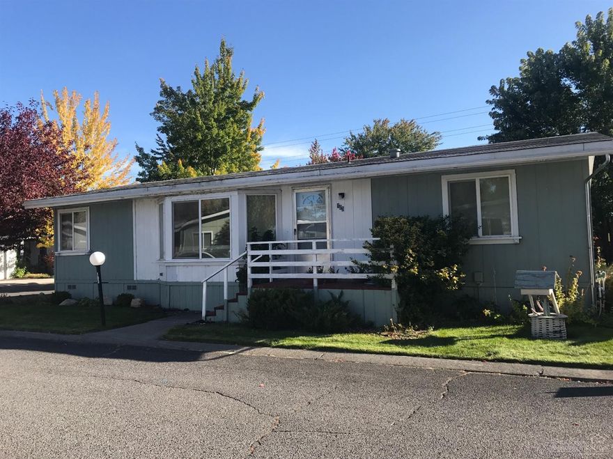 Brand new roof just put on! Price reduce for quick sale!New plumbing and new furnace. Good master separation with high ceilings. All appliances included. Carport with additional storage. $426.00 monthly space rent includes water, garbage, sewer, snow & yard debris removal. Fabulous country feel clubhouse with pool table, bingo, potlucks, puzzles and card night. Great 55+ park off 15th street close to shopping, doctors & hospital.